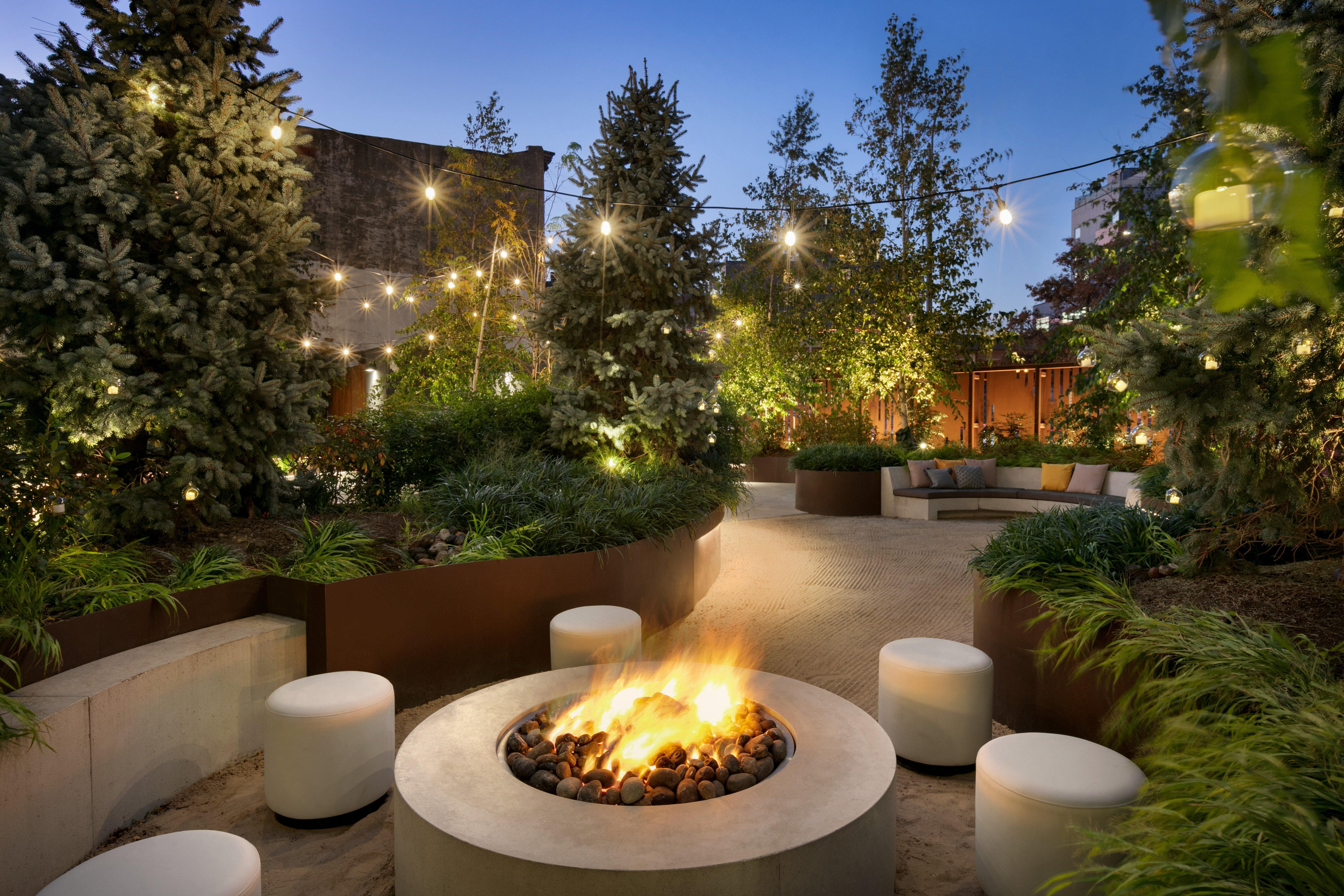 Hotel Indigo - Williamsburg - Brooklyn By Ihg New York City Exterior photo