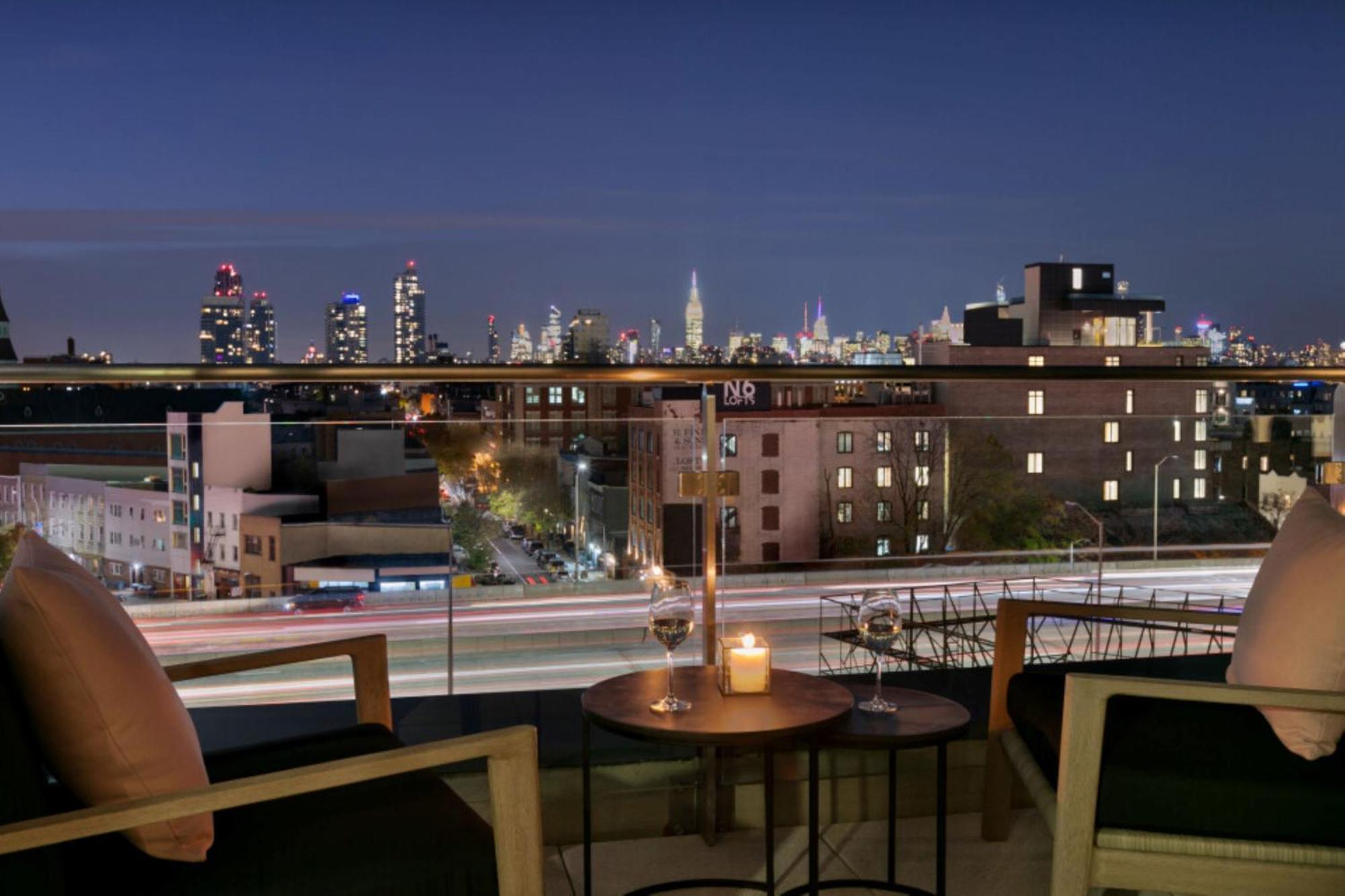 Hotel Indigo - Williamsburg - Brooklyn By Ihg New York City Exterior photo